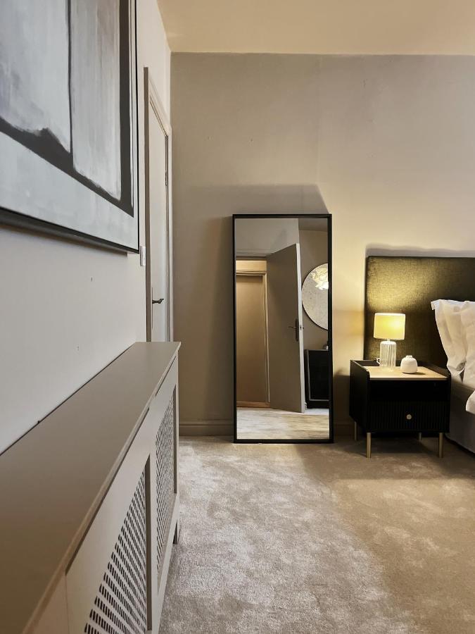 Todmorden Town Centre Apartment Kültér fotó