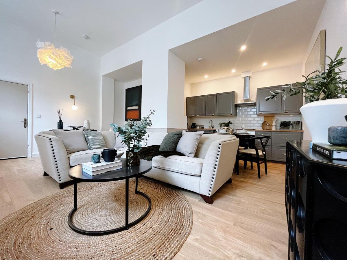 Todmorden Town Centre Apartment Kültér fotó