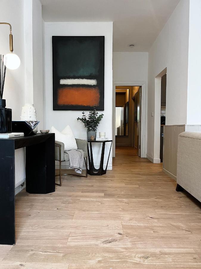 Todmorden Town Centre Apartment Kültér fotó